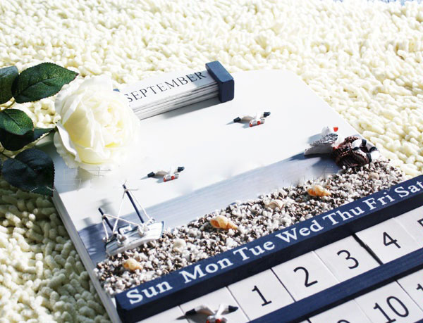 Lịch gỗ treo tường 04 tại tphcm